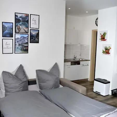 Am Wasserturm Appartamento Zwenkau